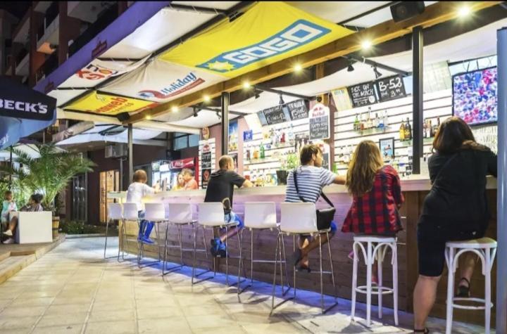 サニービーチAdmiral Plazaアパートメント エクステリア 写真